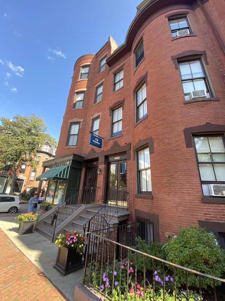 undefined Maverick Suites at 402 Columbus Ave 5