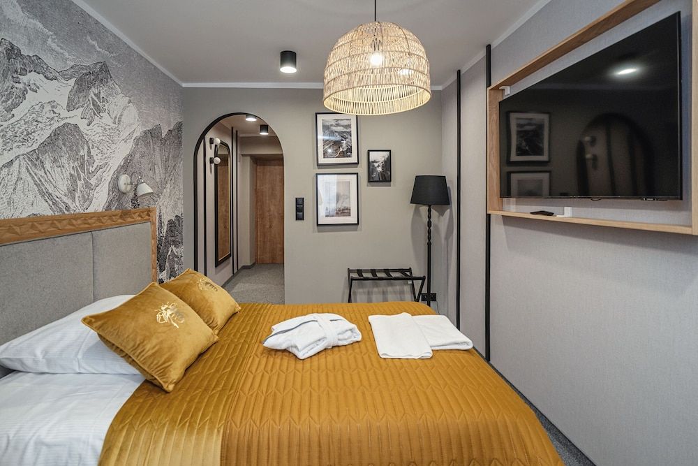 Deluxe Single Room (with direct pasage to thermal zone)