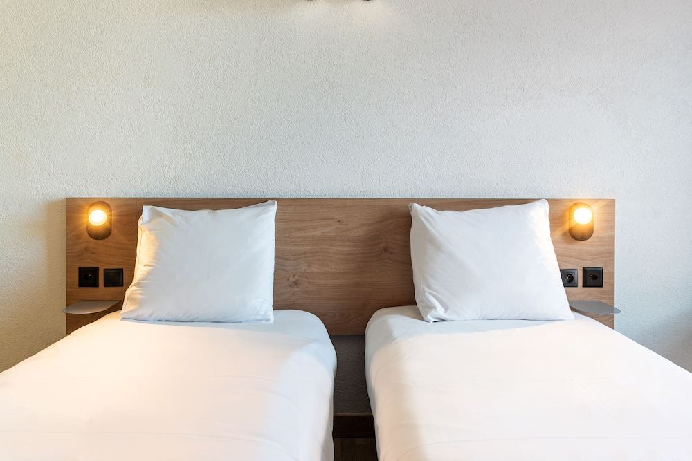 B&B Hotel Lully 3 Lakes Twin Room