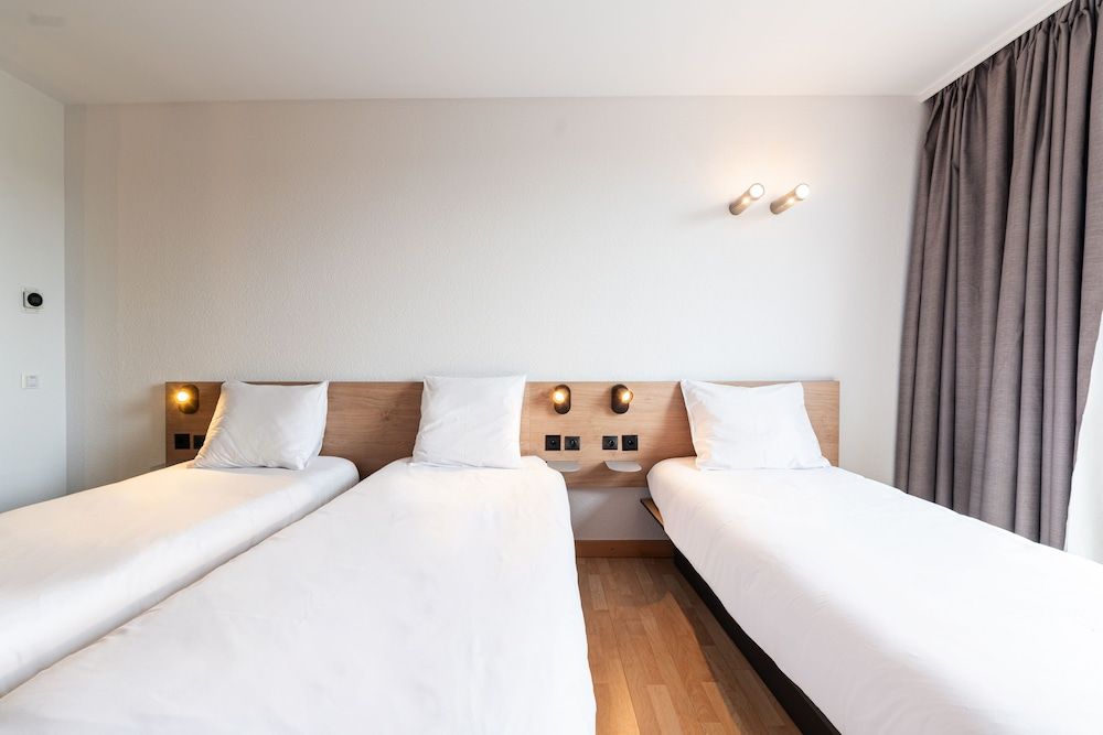 B&B Hotel Lully 3 Lakes Triple Room 3