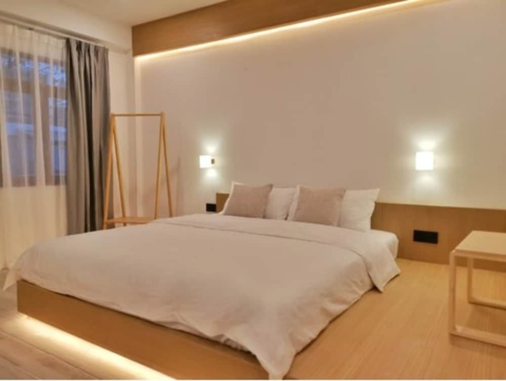 undefined Hotel AONO 3