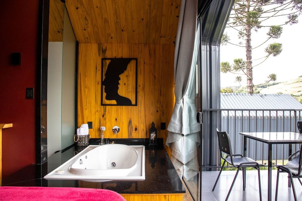 Cappio Pousada e Lazer Ltda Luxury Cabin, Hot Tub, Mountain View 8