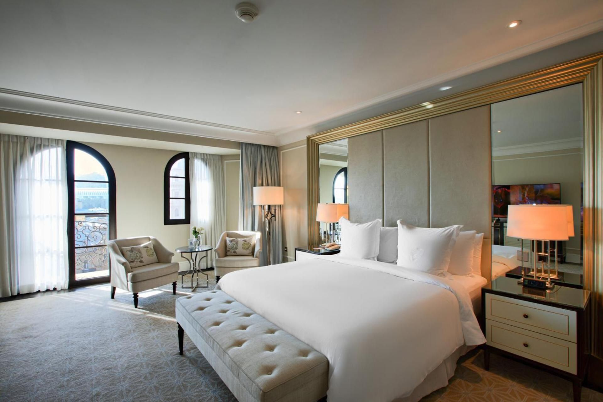 Panoramic two bedroom suite