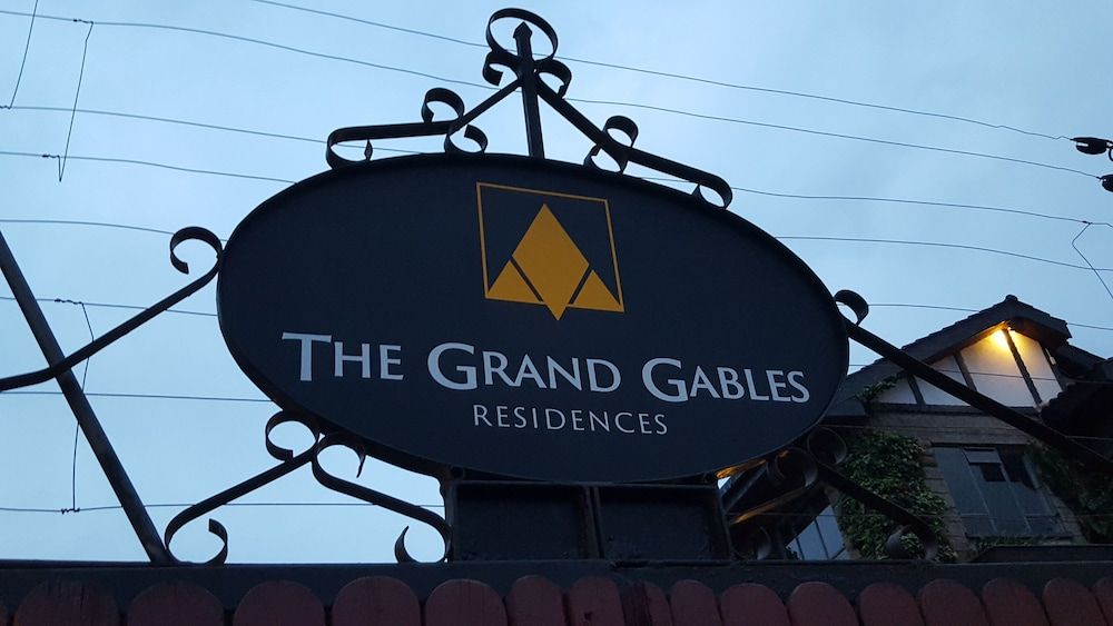 undefined The Grand Gables 7