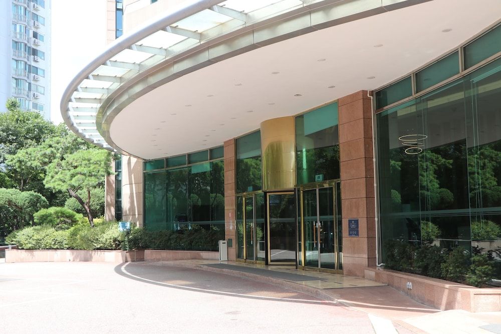 undefined Niagara Hotel 6