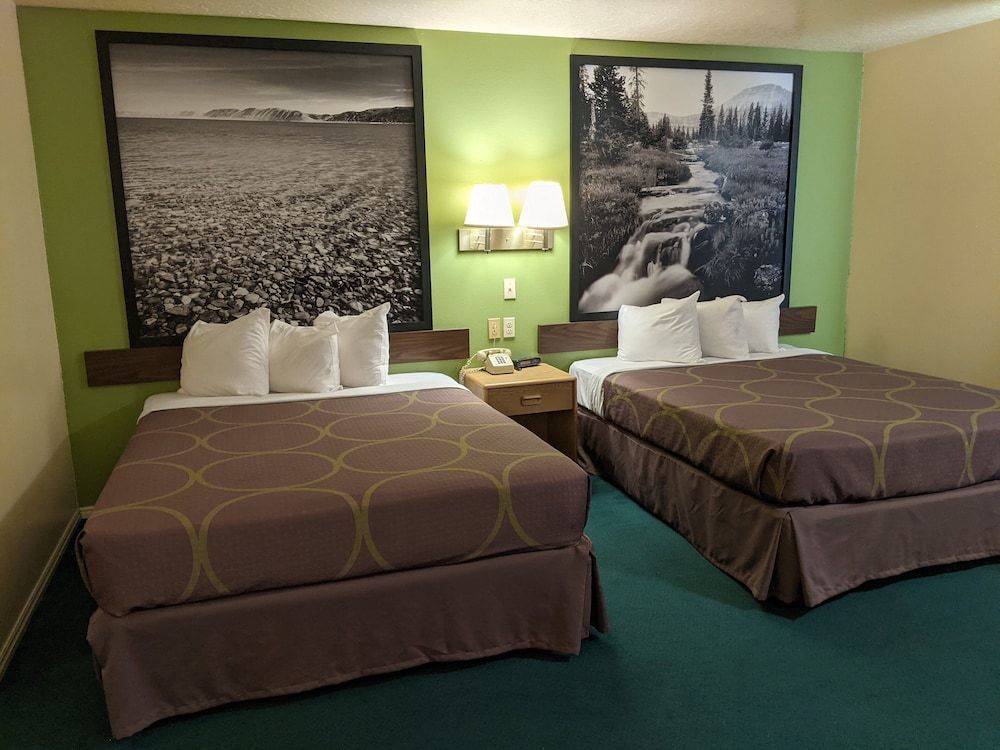 Horizon Hotel Standard Double Room, 2 Queen Beds 2