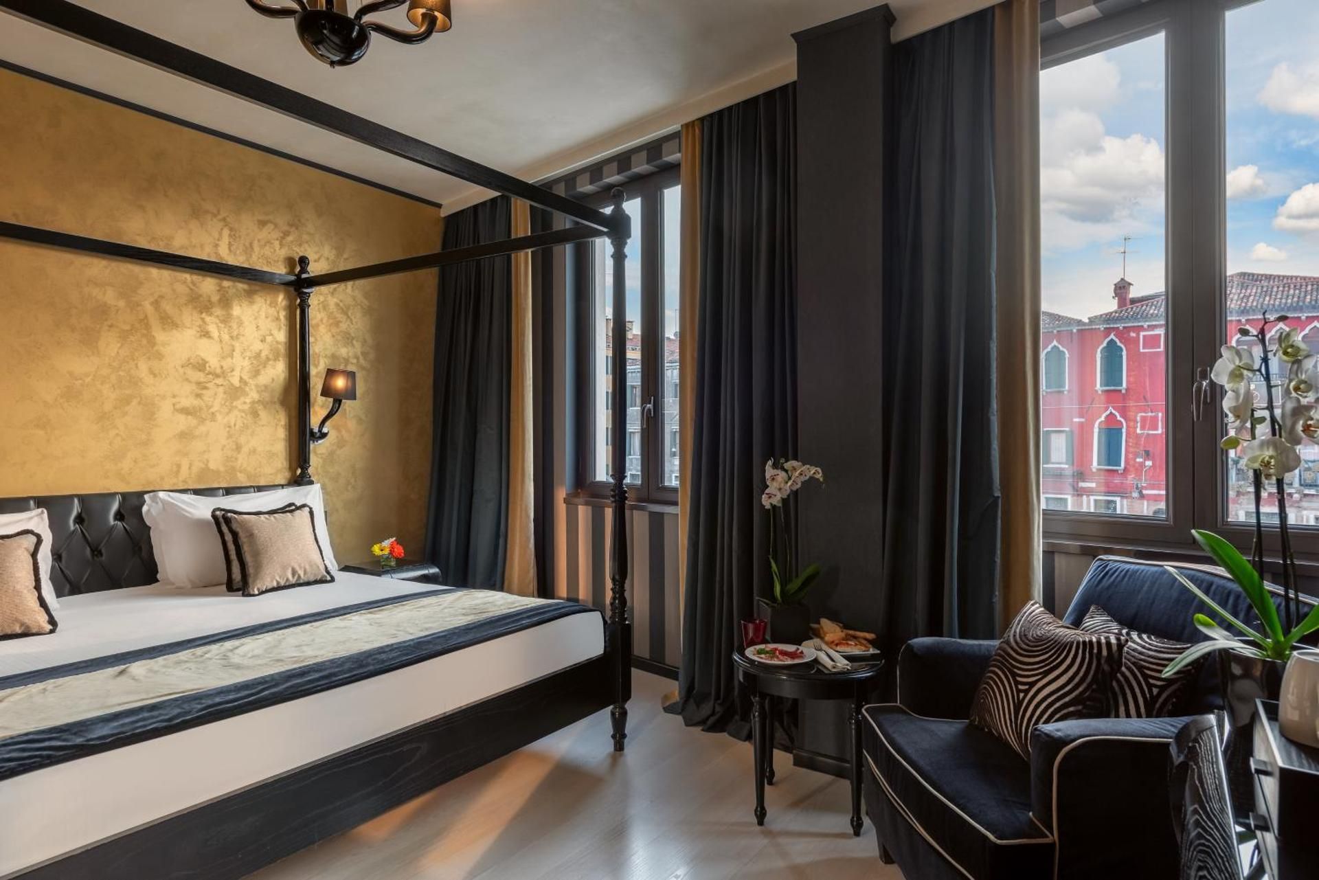 Superior Canal View Double Room