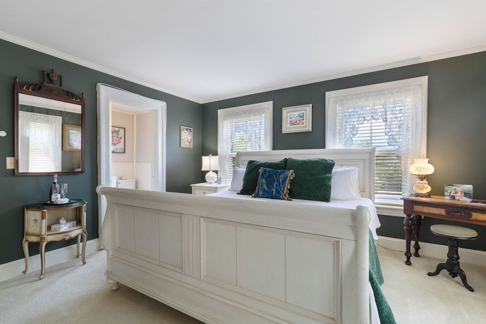 The Haddam Room