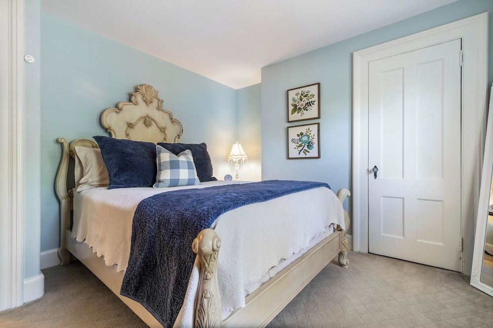 The Essex Room