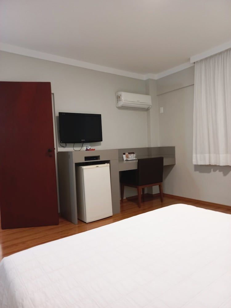 Luxury Suite, Jetted Tub