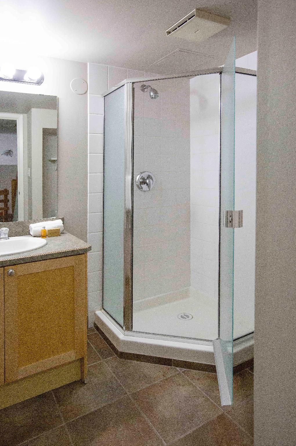3 Bedroom Condominium
