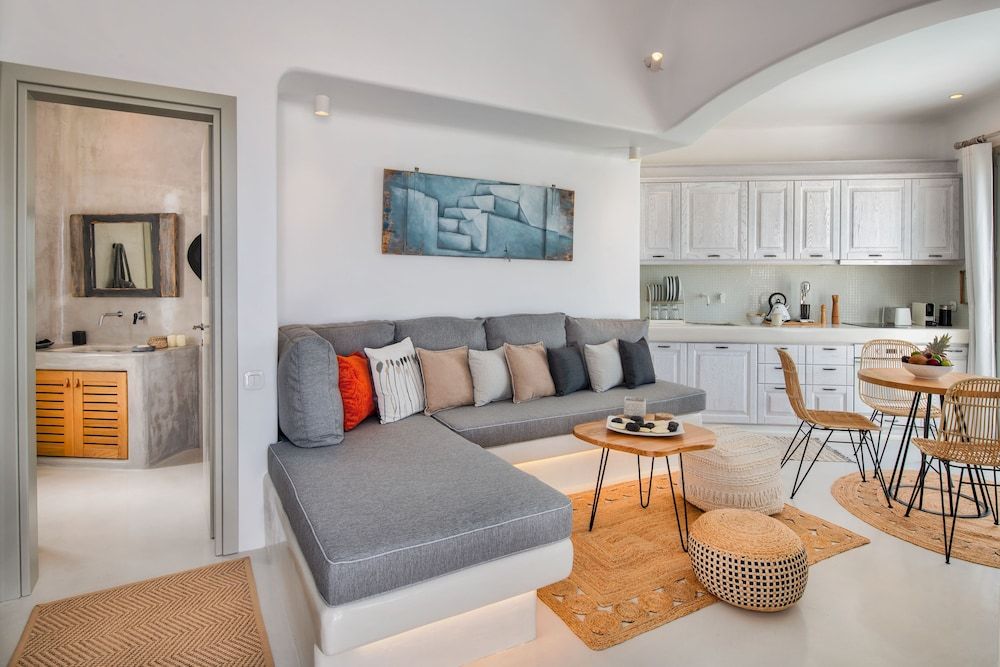 Milestone Villas Exclusive Villa (Iris) 9