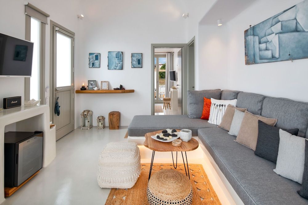 Milestone Villas Exclusive Villa (Iris) 8