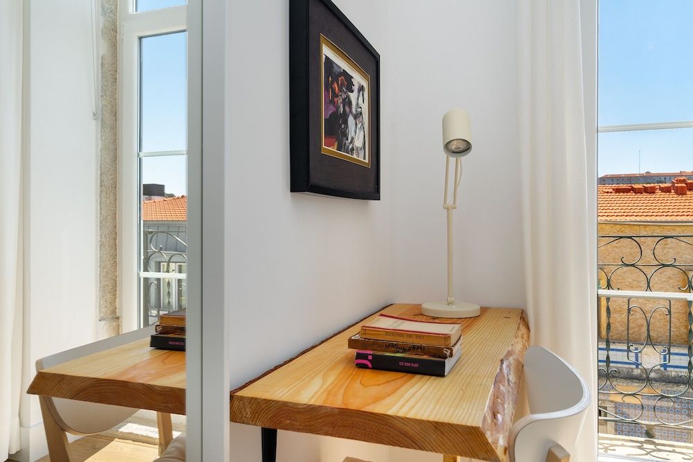 Modern Lisbon Apartments by SoulPlaces Design Apartment 11