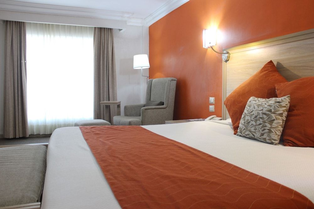 Hotel Flamingo Irapuato Superior Room, 1 King Bed 2