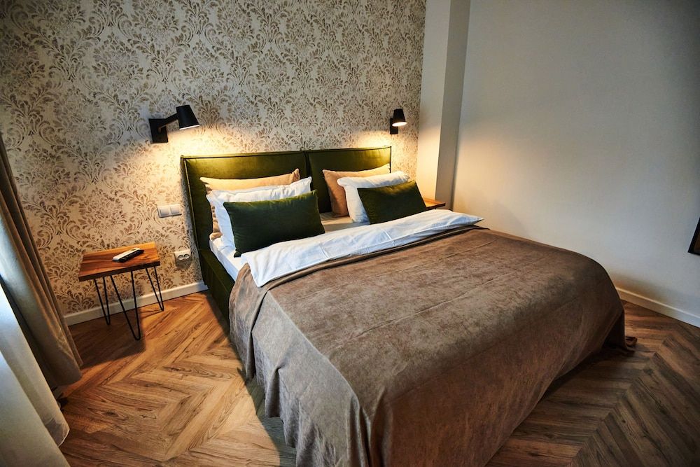 Metropole Apartments Royal Residence Deluxe Apartment