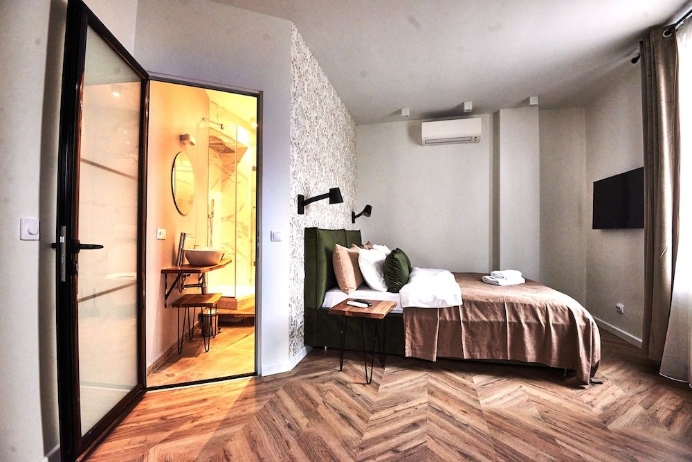 Metropole Apartments Royal Residence Luxury Apartment 47