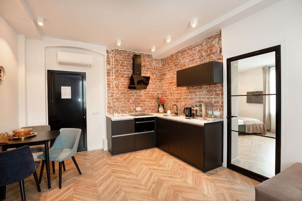 Metropole Apartments Royal Residence Deluxe Apartment 39