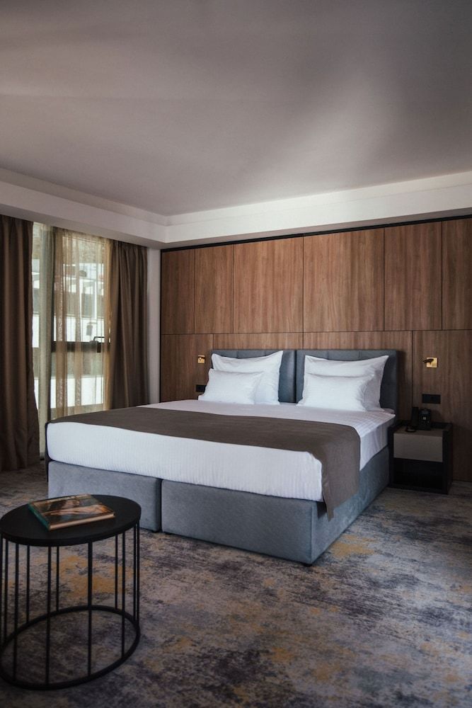 undefined City Hotel Dubrovnik 8