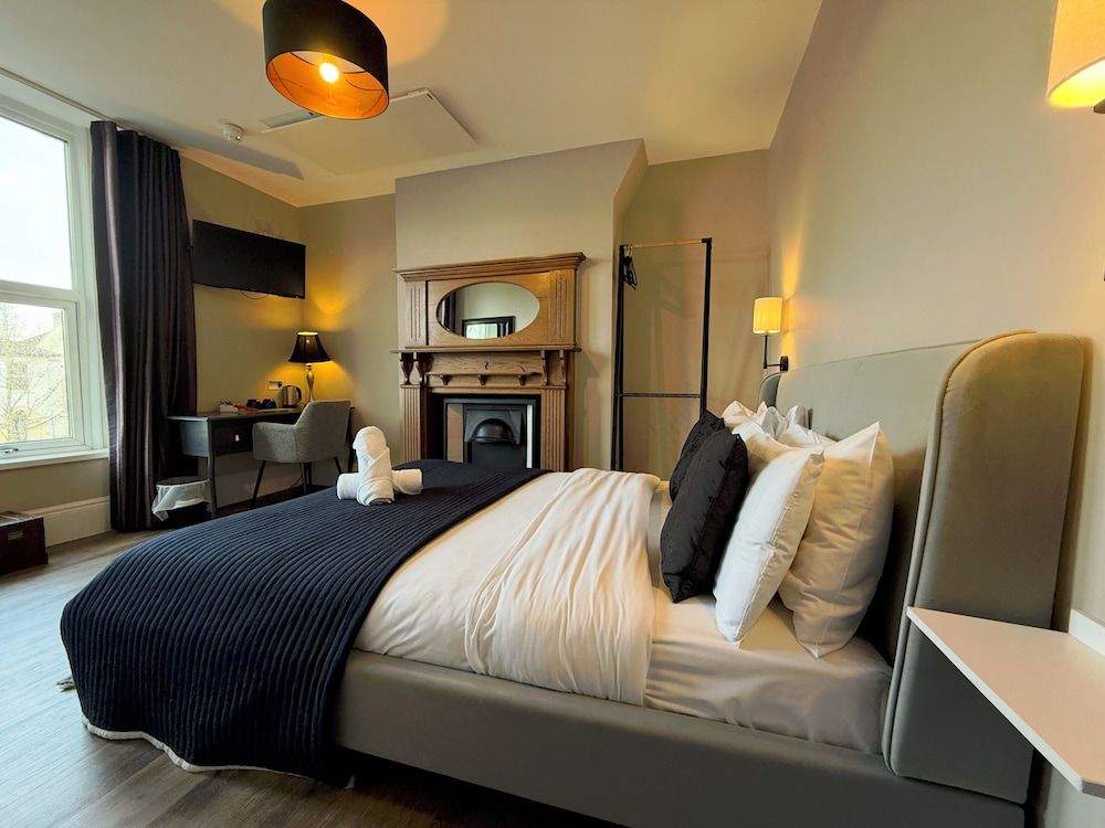 Number One Hundred B&B City Double Room 7