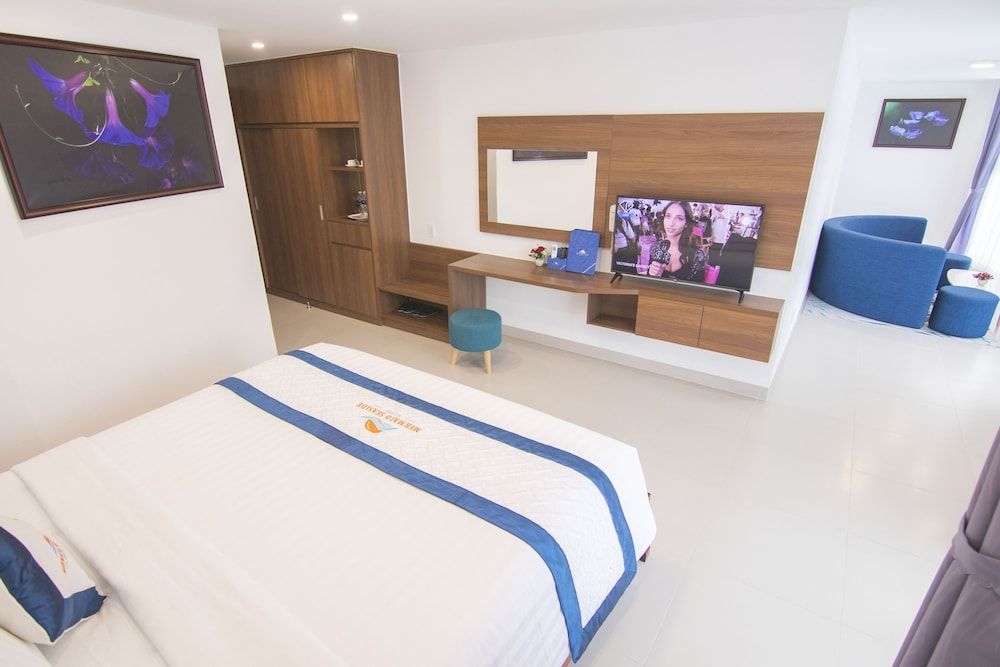 Deluxe Double Room, 1 Bedroom, Non Smoking, Partial Ocean View