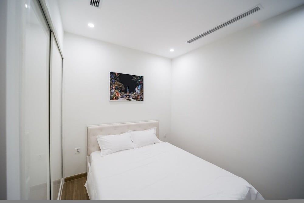 undefined Bom Homes - Vinhomes Skylake Serviced Apartment 9