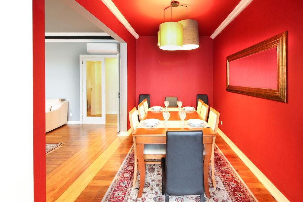 Cruz Apartments Large 5 Bedroom Apartment 12