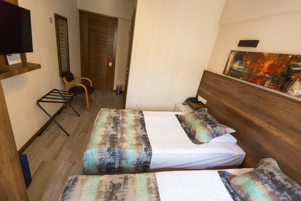 Old Town Boutique Hotel Twin Room 2