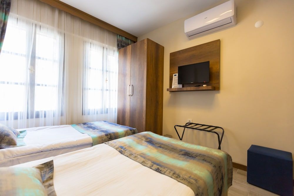 Old Town Boutique Hotel Twin Room 3