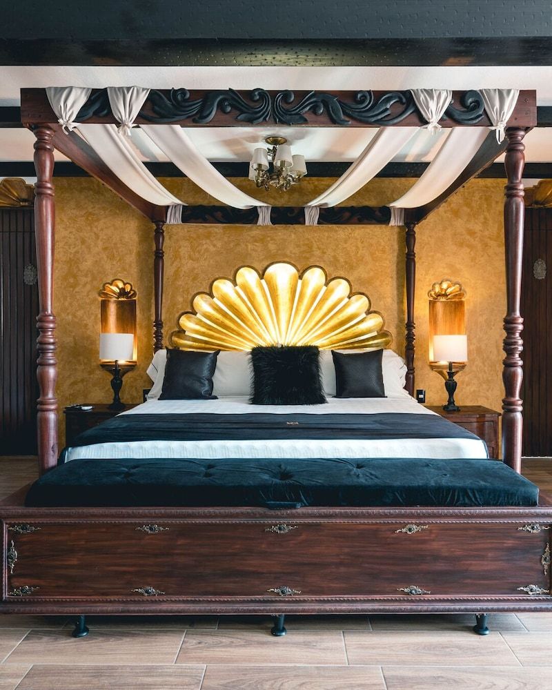 Presidential Room