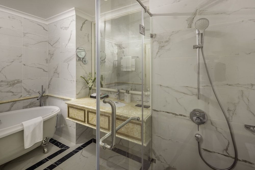 Meliá Vinpearl Phu Ly Suite 5