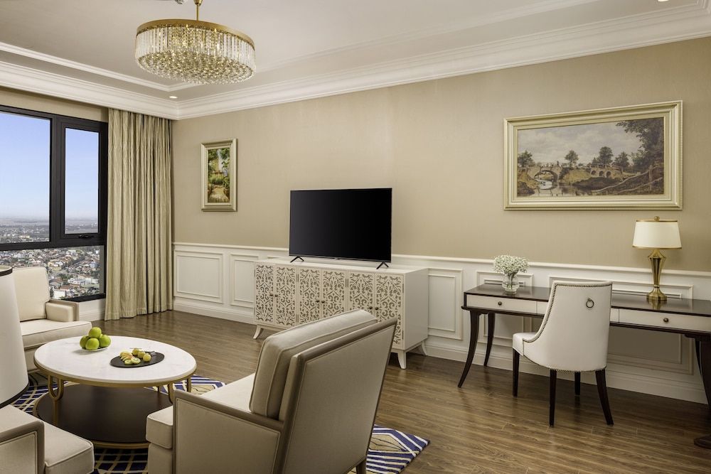 Meliá Vinpearl Phu Ly Suite 10