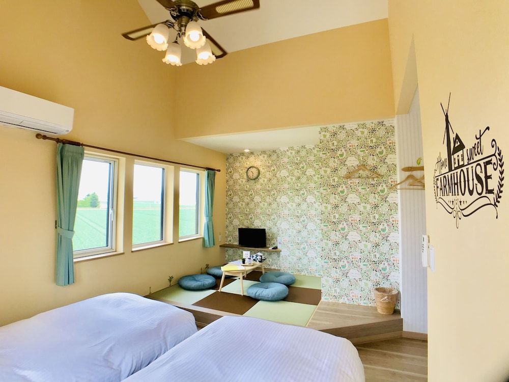 Shooting Star the Bed & Breakfast Junior Room 6