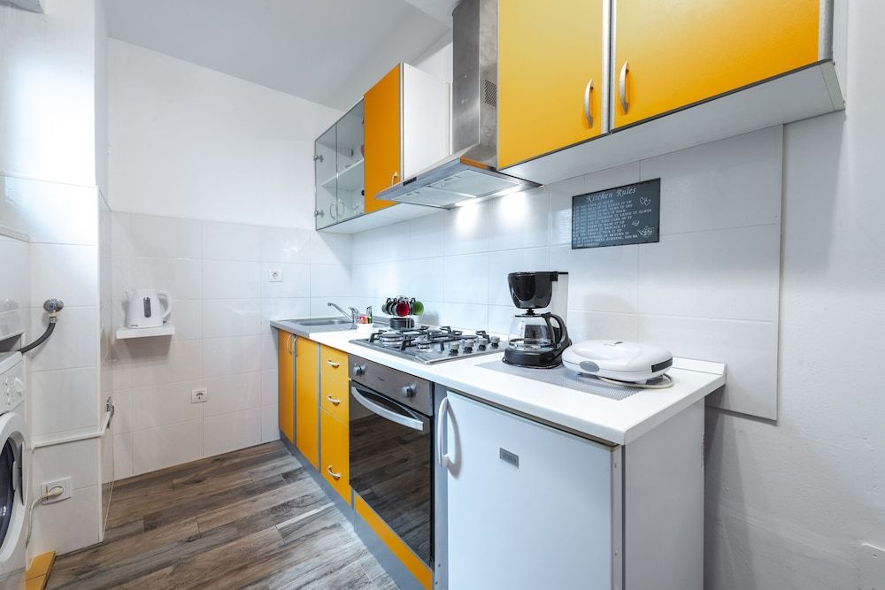 Villa Tolja Lapad beach apartments Superior Apartment, 1 Queen Bed with Sofa bed, Non Smoking 7