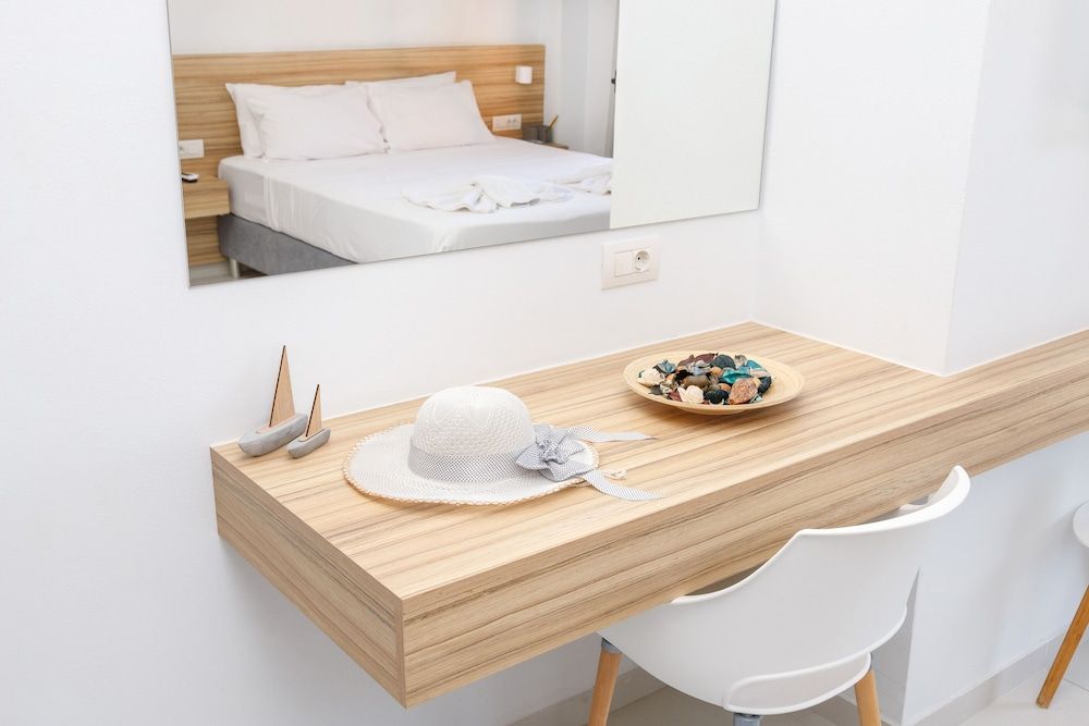 Superior Studio with Balcony and Sea View