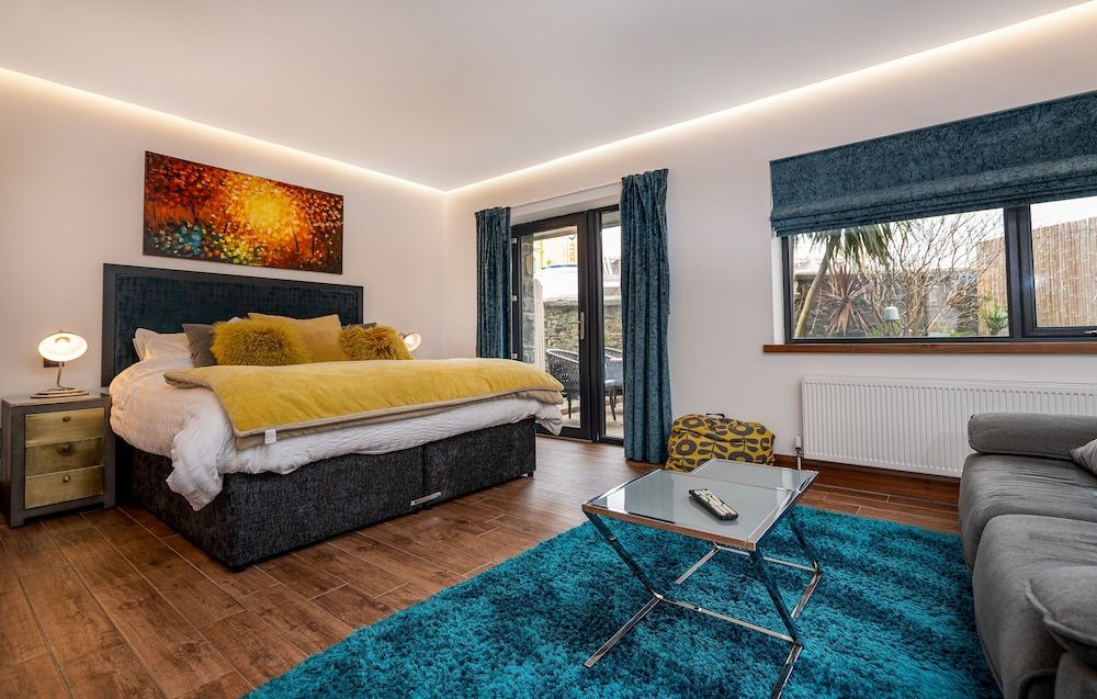 Suite, Terrace (with private hot tub)