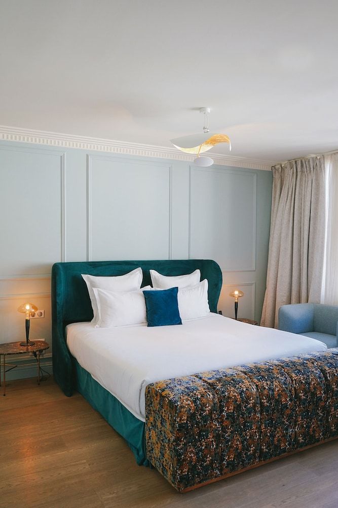 Hôtel Singulier Bordeaux Junior Suite 3