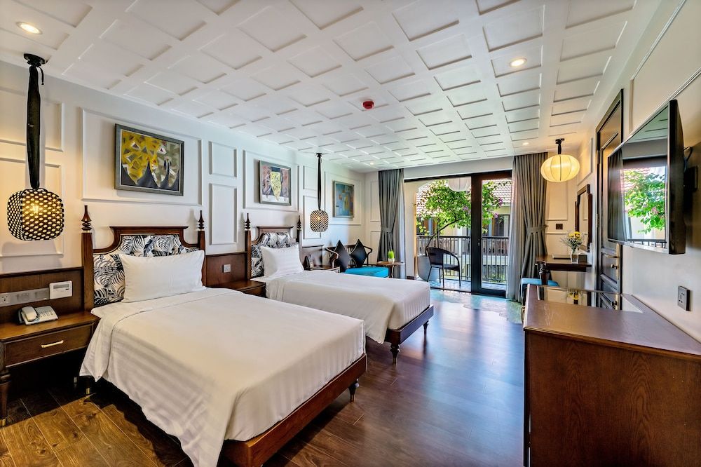 Deluxe Double or Twin Room with balcony