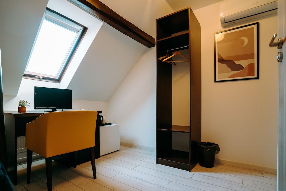 Vila Anca Classic Room, 1 Twin Bed, Mountain View 3