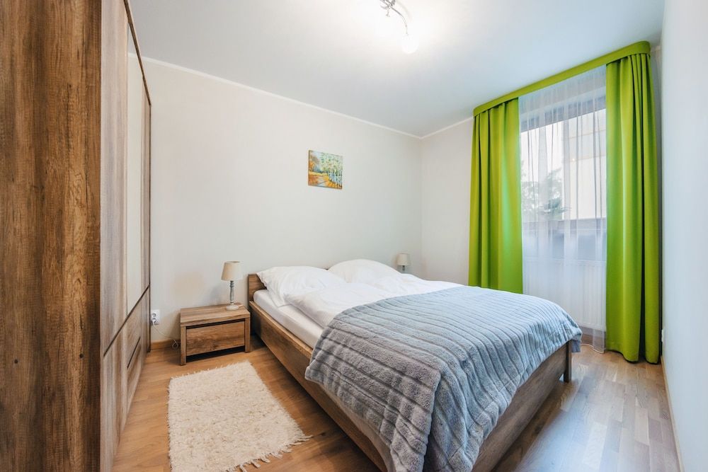 Apartment (4, Orla Bialego 11)