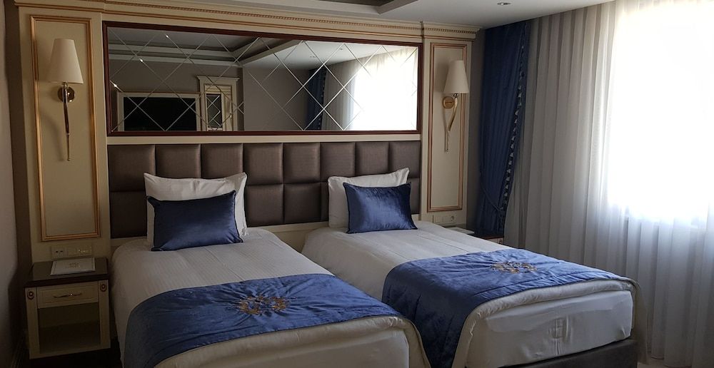 Grand Marcello Hotel & Spa Deluxe Double or Twin Room, Multiple Beds, Non Smoking 15