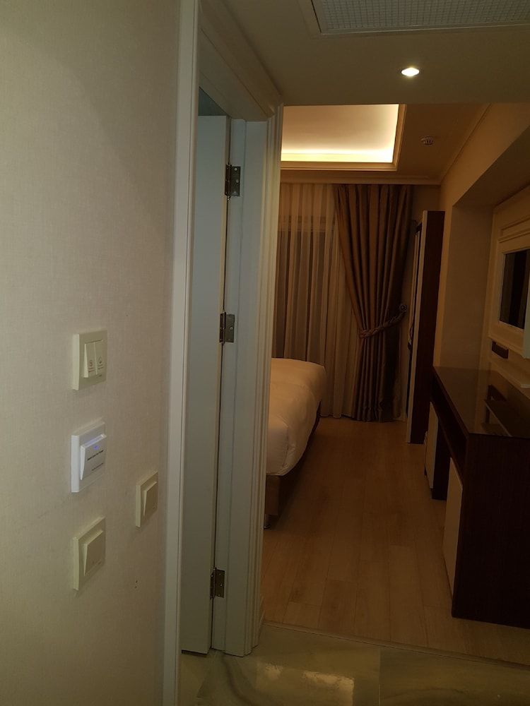 Grand Marcello Hotel & Spa Deluxe Double or Twin Room, Multiple Beds, Non Smoking 33