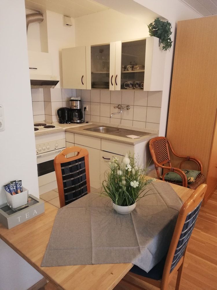 Apartmenthaus am Achteck Comfort Double or Twin Room (1. OG Nr.2) 3