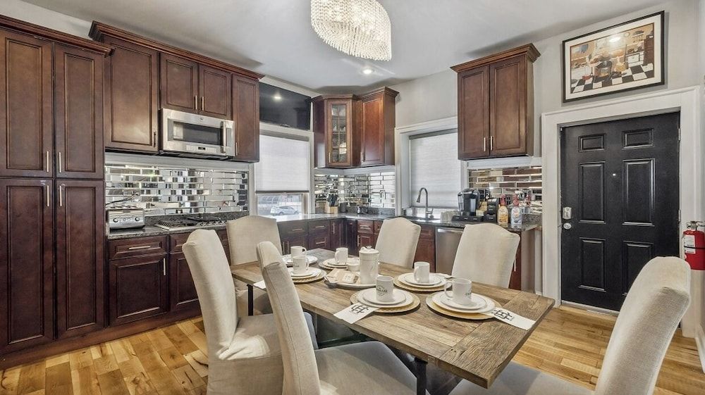 undefined The Cochrane House Luxury Historic Inn 7