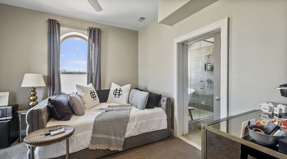 undefined The Cochrane House Luxury Historic Inn 3