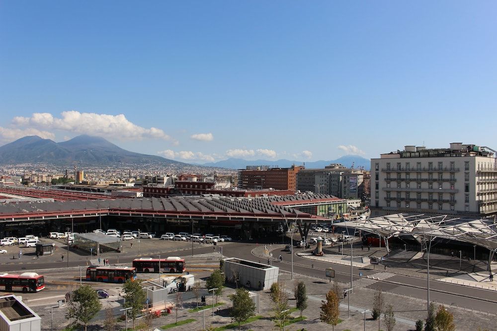 undefined Philip Royal 8