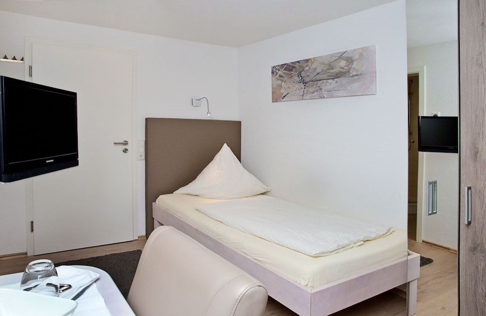 Pension Kramer Basic Single Room