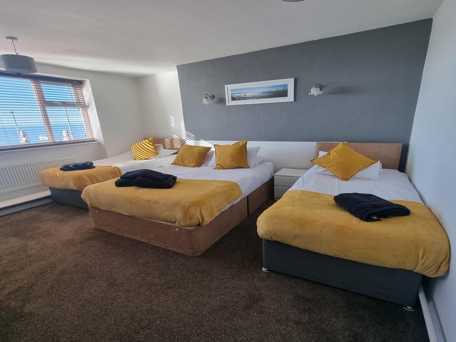 undefined South Beach Kings Promenade Hotel 5