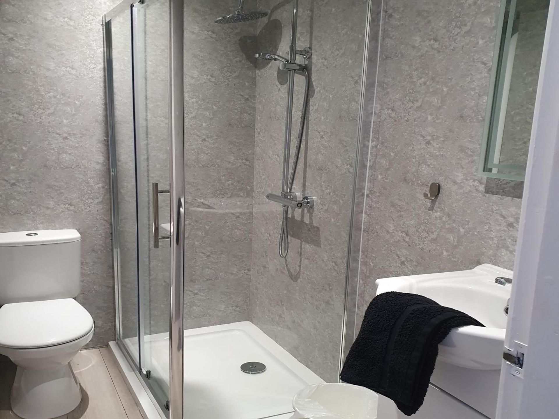 Quadruple Room with Shower