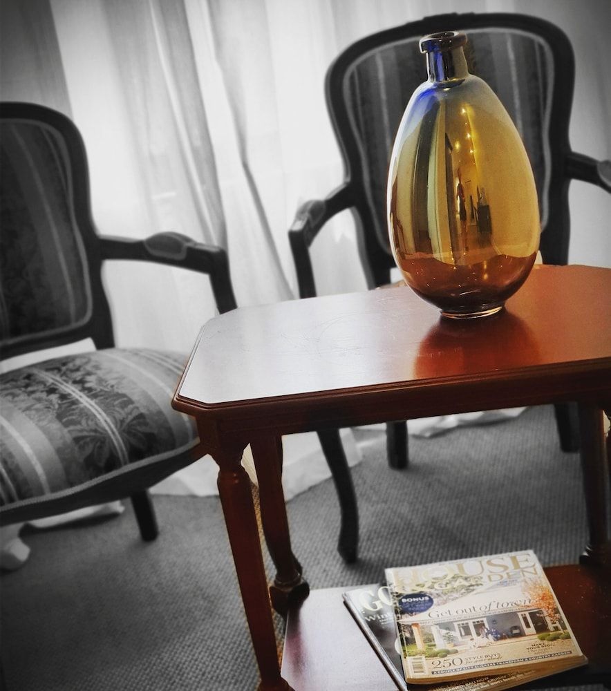 The Lancefield Lodge Deluxe Room 10